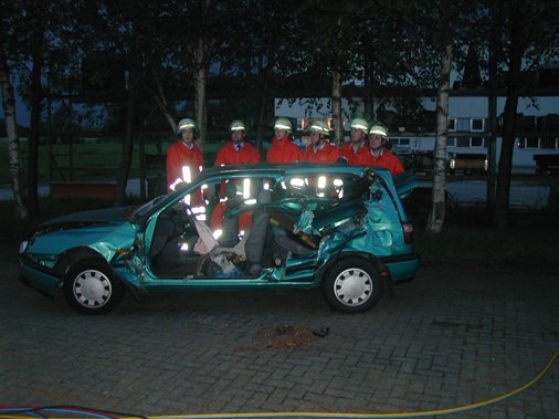 Gruppenfoto nach der Vollendung des Werkes